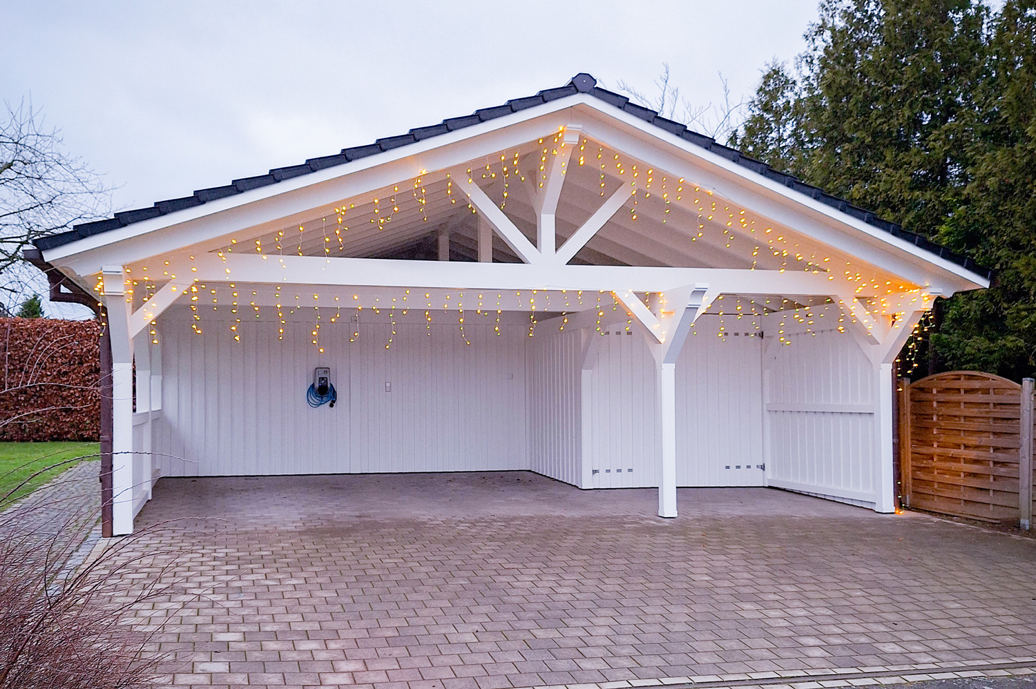 Satteldachcarport Referenz von Zimmerei Vetter und Frey